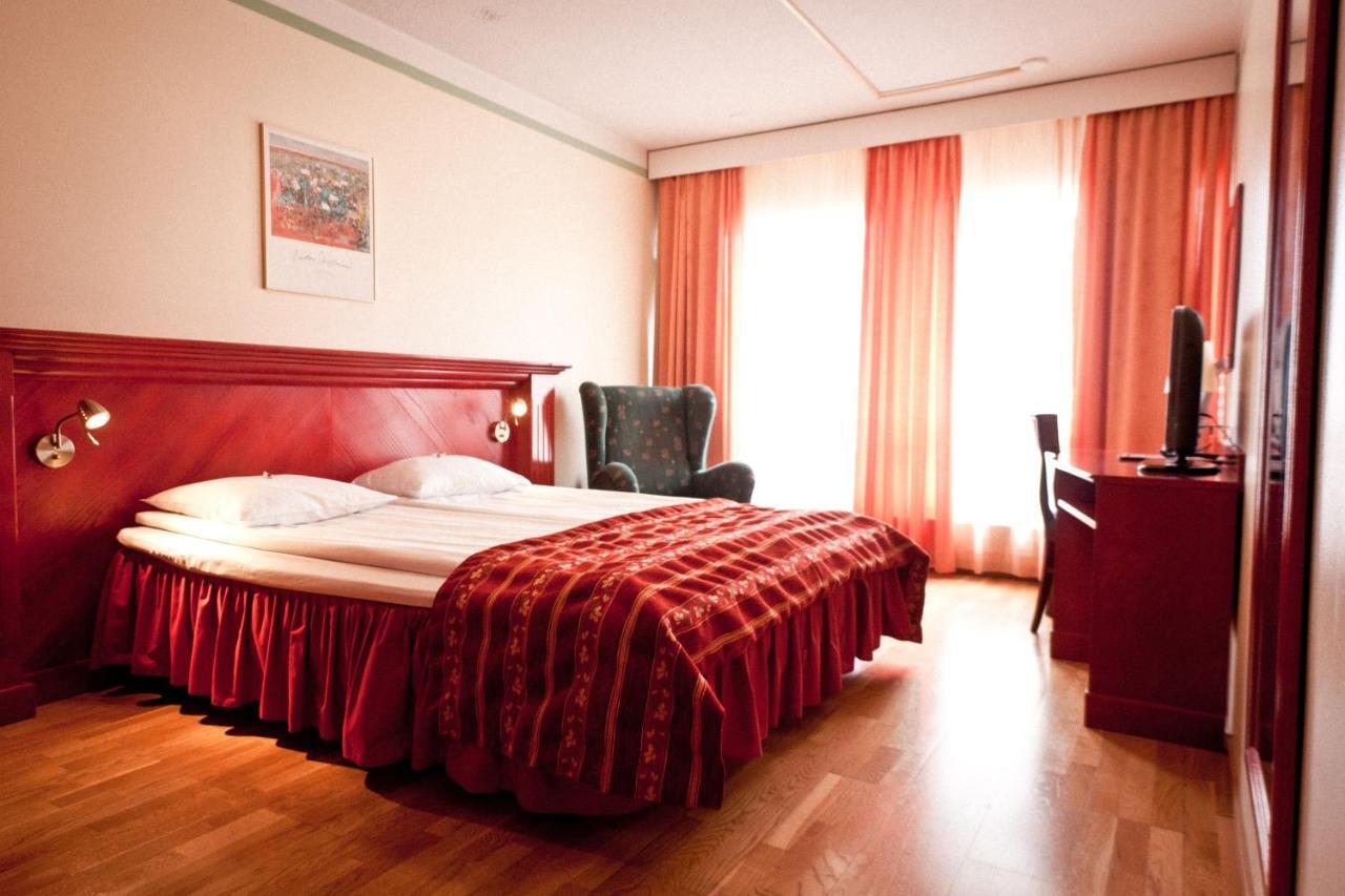 Samantta Hotel & Restaurant Haukipudas Cameră foto
